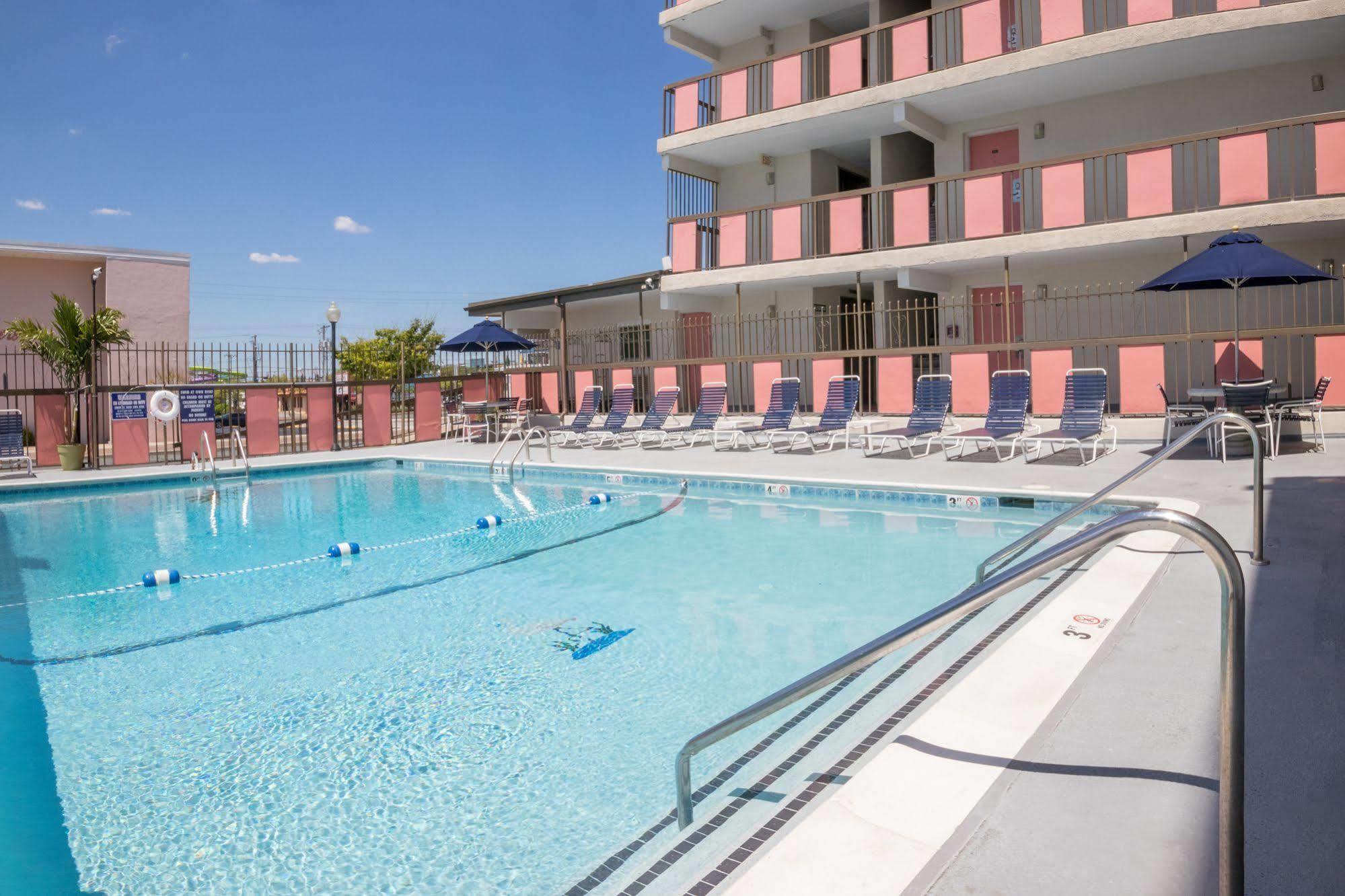 Flamingo Motel Ocean City Exterior photo